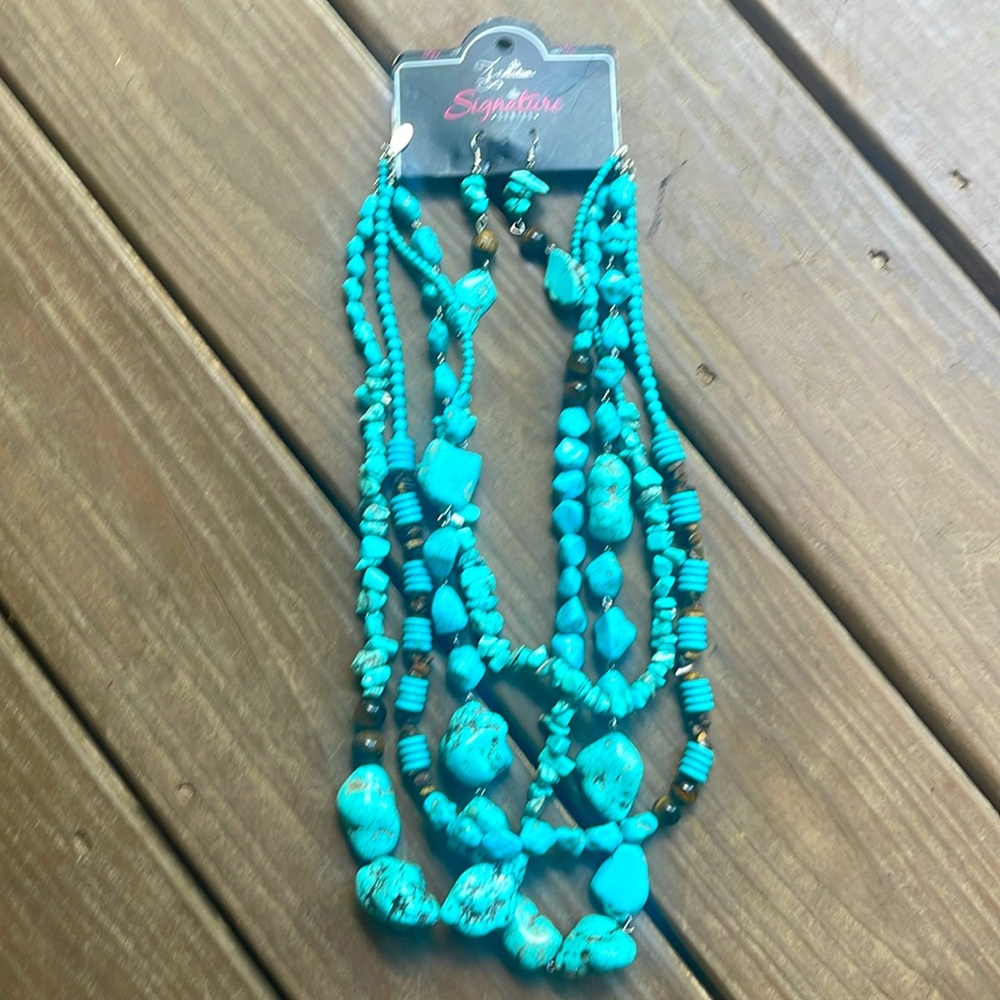 MONICA-PAPARAZZI Chunky Turquoise Necklace & Earrings Zi Signature Collection